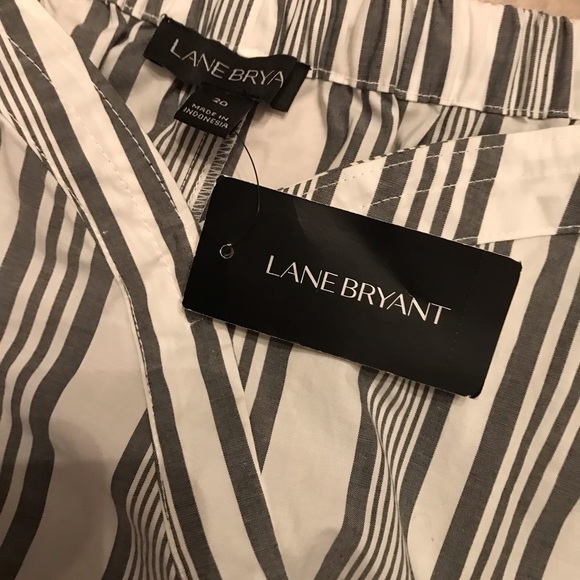 NWT New Lane Bryant 20 Grey White Striped  Shirt - Picture 2 of 4
